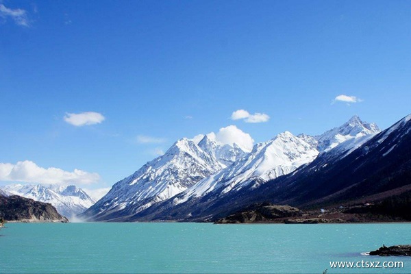 然乌湖