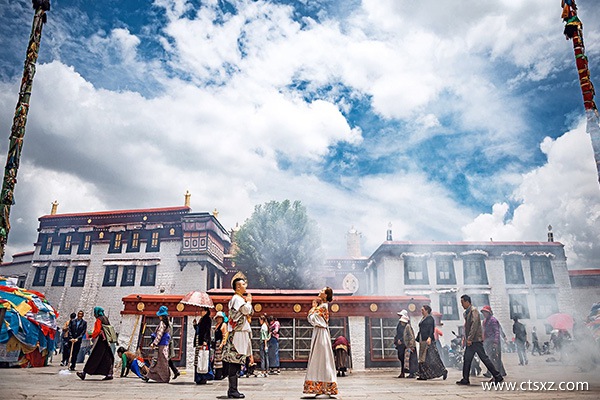 拉萨大昭寺旅游攻略