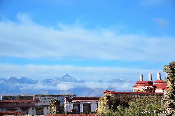 去西藏旅游团多少钱