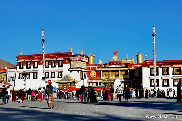 去拉萨旅游需要带什么