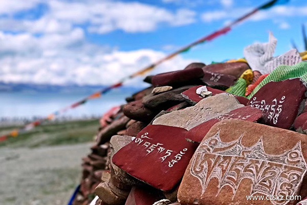 去西藏旅行费用多少钱