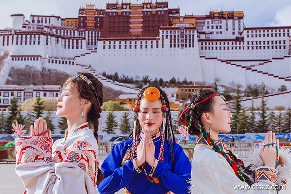 去西藏旅游跟团游多少钱