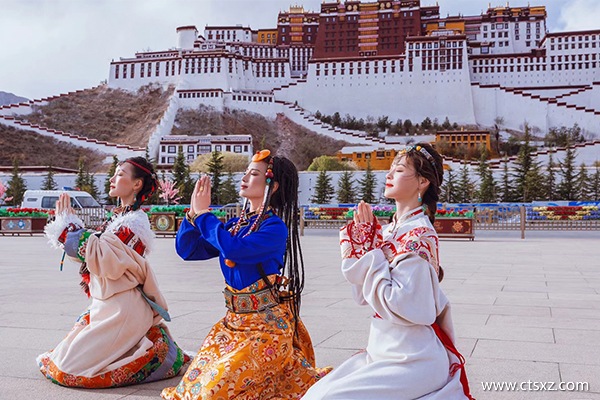 西藏旅游报团